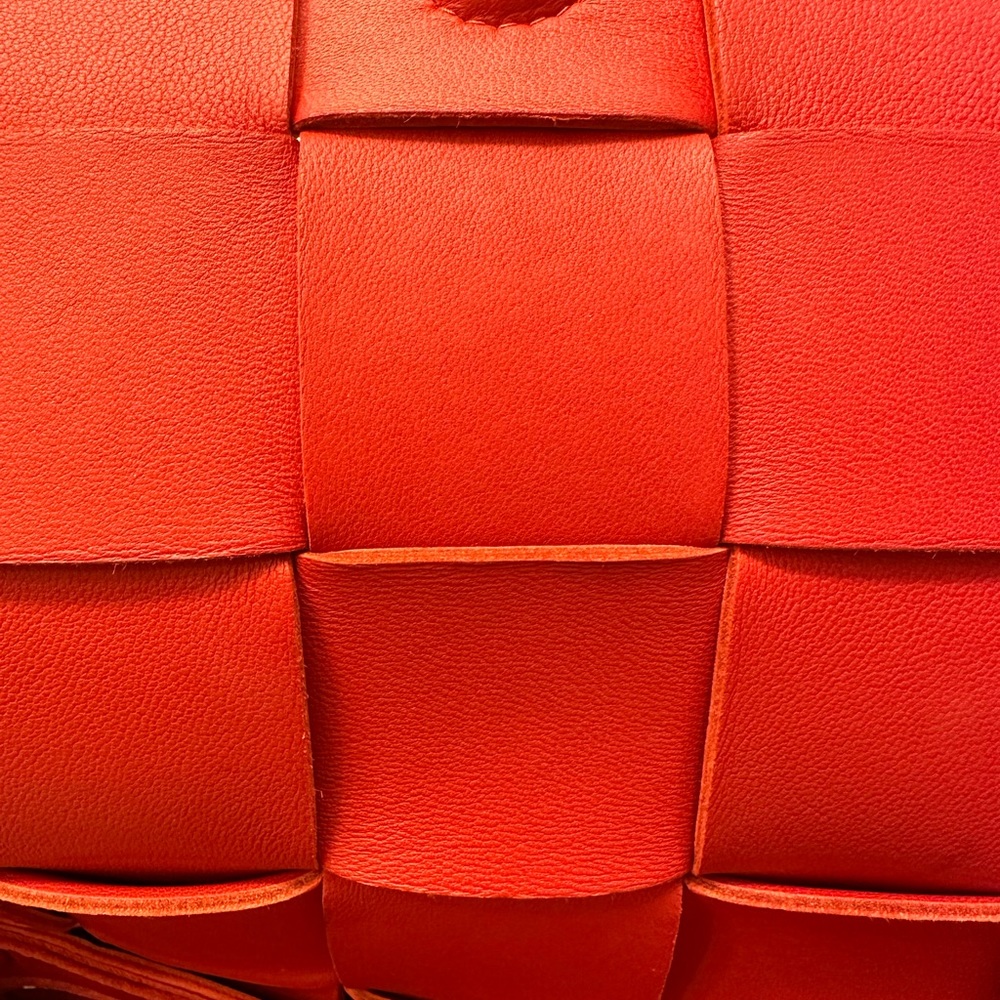 BOTTEGA VENETA Cassette Bag - Picture 10 of 16
